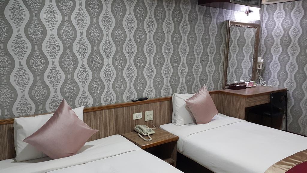 Mei Hua Hotel Kaohsiung Extérieur photo